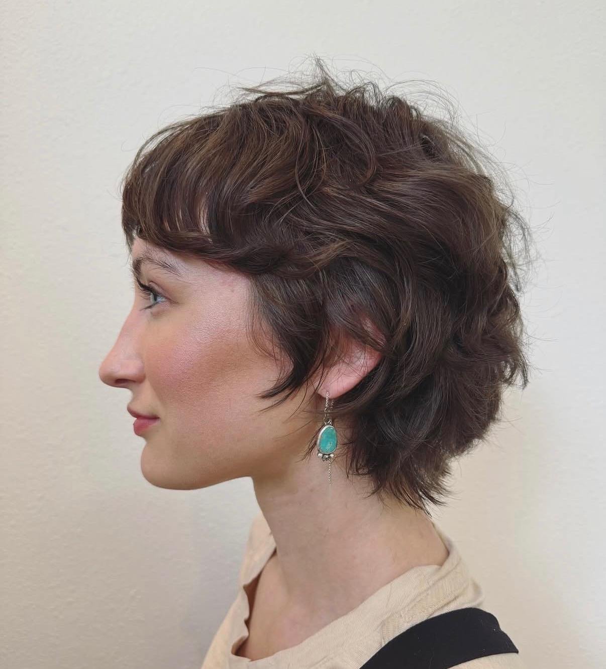 Soft short haircut by Cassidy Saunders