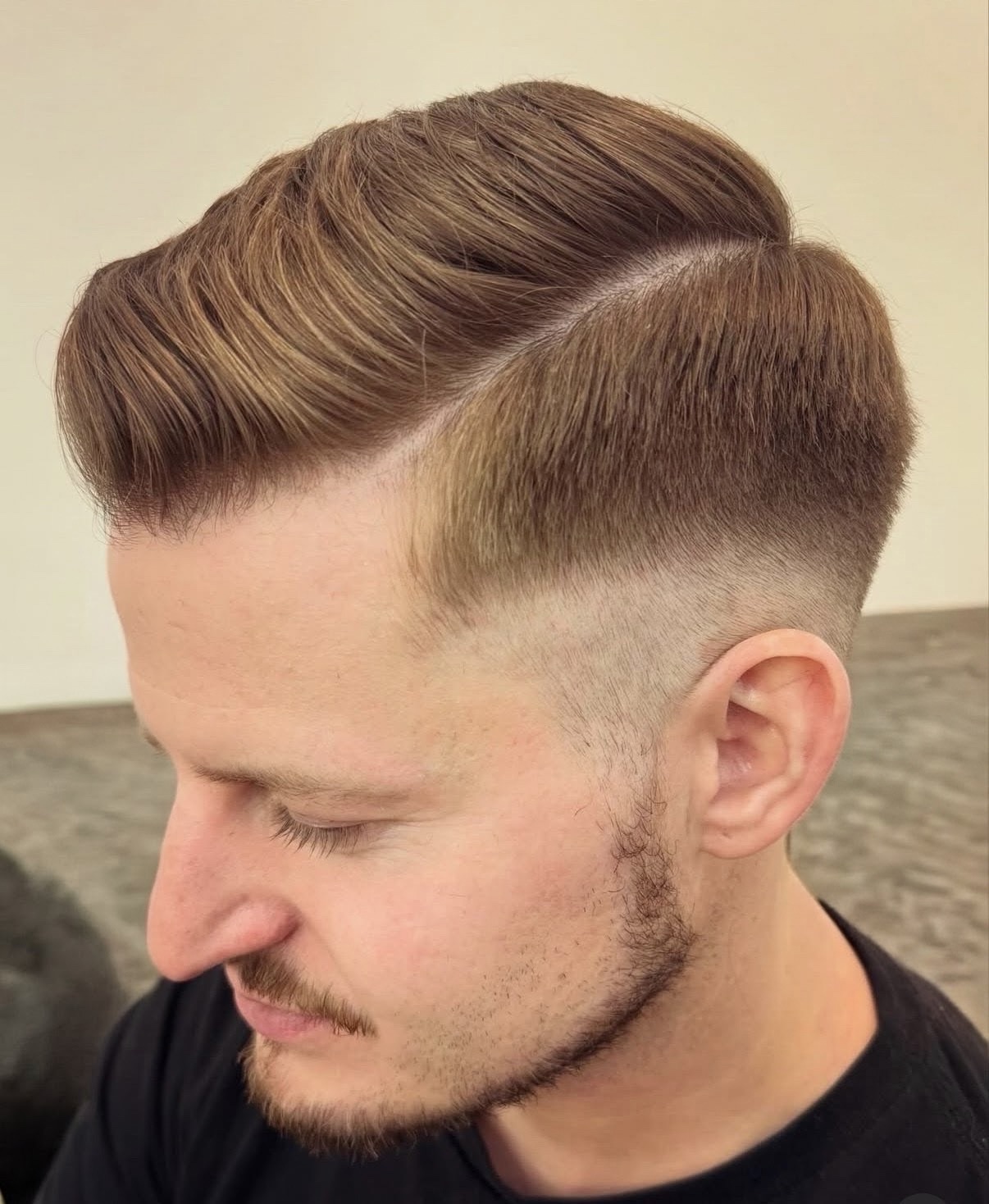Men's haircut by Cassidy Saunders